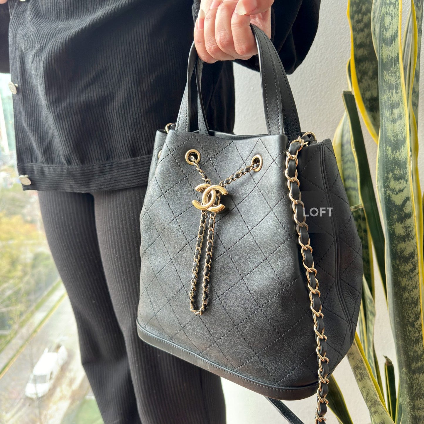 Chanel Bucket Bag Lambskin & Gold Metal