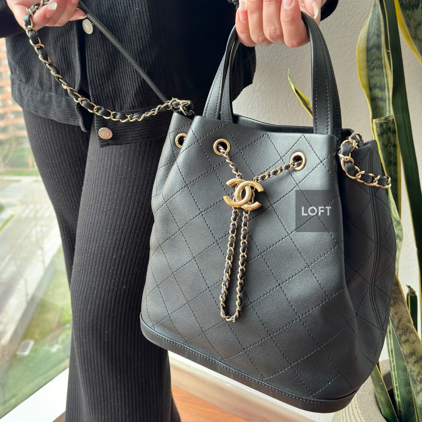 Chanel Bucket Bag Lambskin & Gold Metal