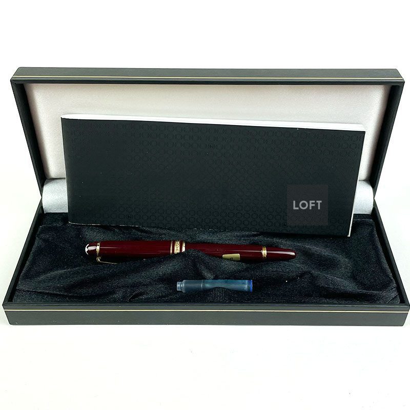Montblanc Pluma Meisterstuck Red Fountain Pen 14K