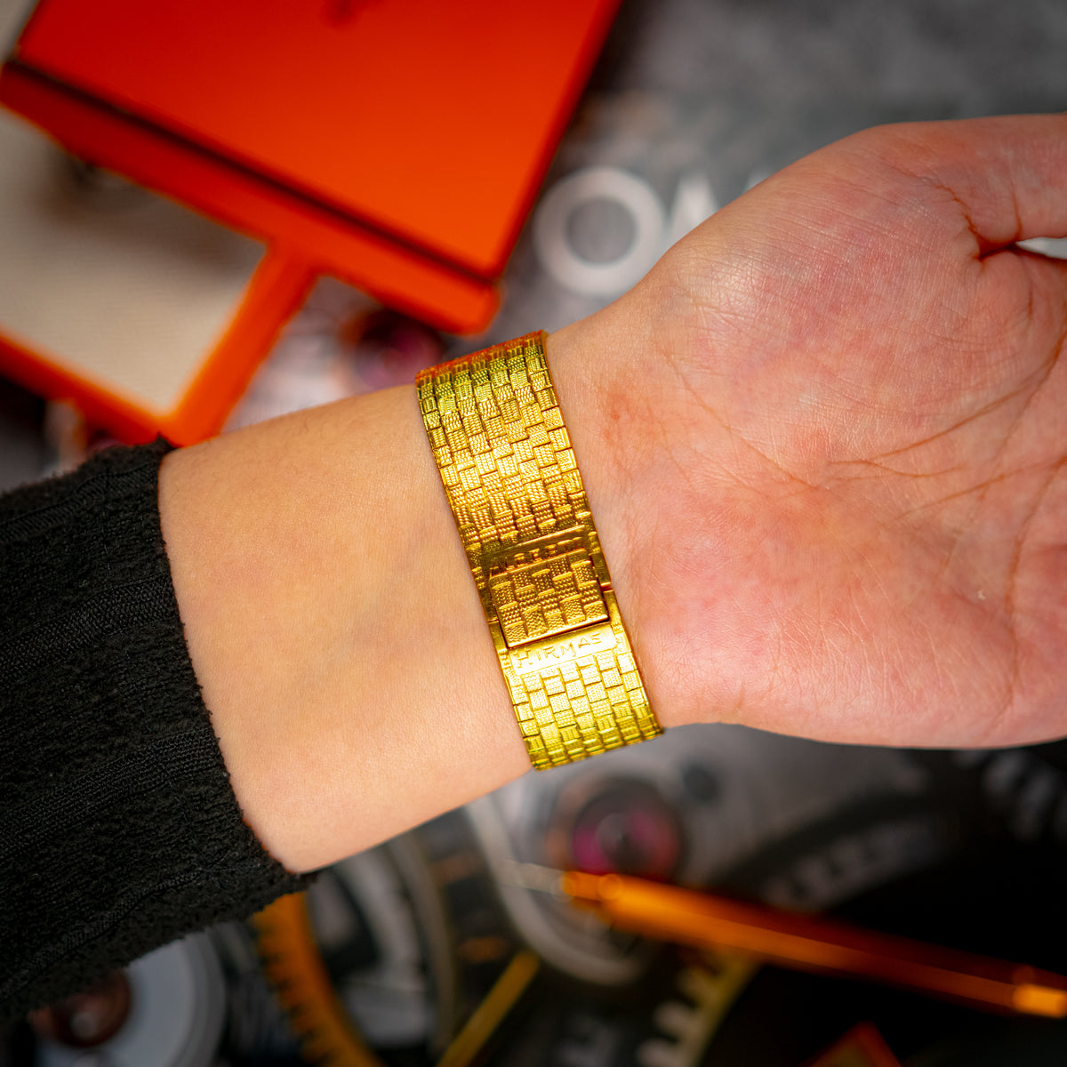 Piaget Polo 9131H5 Square Yellow Gold Vintage 23mm