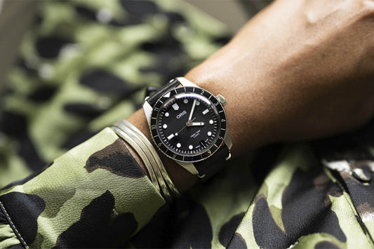 Oris Divers Sixty-Five 12H Calibre 400