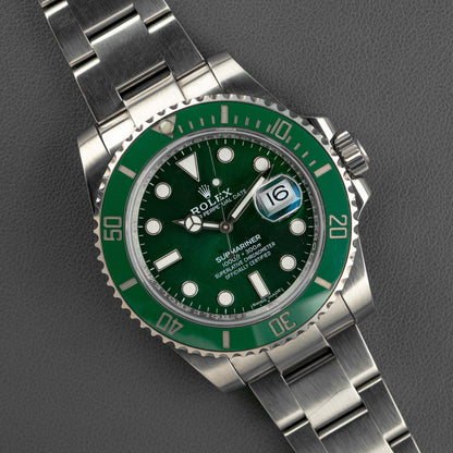 Rolex Submariner Date 116610LV Green Dial "Hulk" 40mm