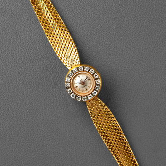 Omega Vintage Ladies Diamond Bezel Champagne Dial 18mm