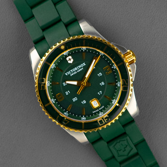 Victorinox Maverick Large 242008 Two-Tone Green Dial 43mm
