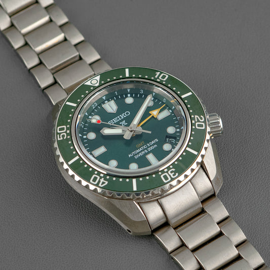 Seiko Prospex GMT SPB381J1 Diver 200M Green Dial 42mm