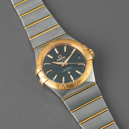 Omega Constellation Co-Axial 35 Two-Tone Black Dial 35mm