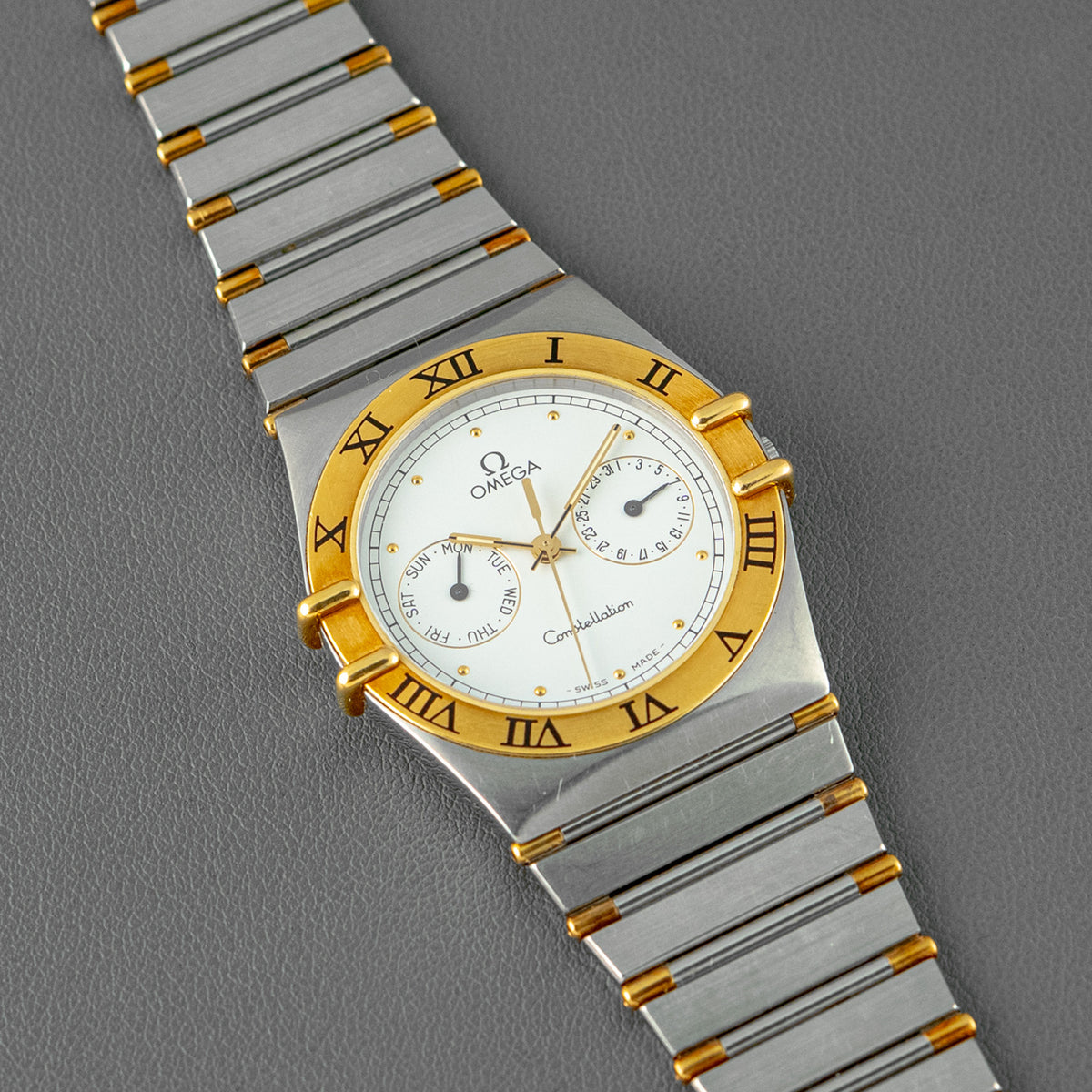 Omega Constellation Manhattan Day-Date Two-Tone Quartz 33mm