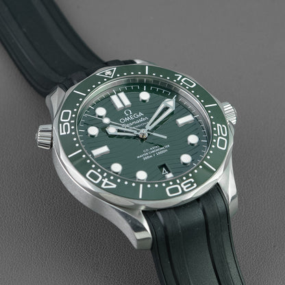 Omega Seamaster Diver 300M Co-Axial Master Chronometer Black Dial 42mm