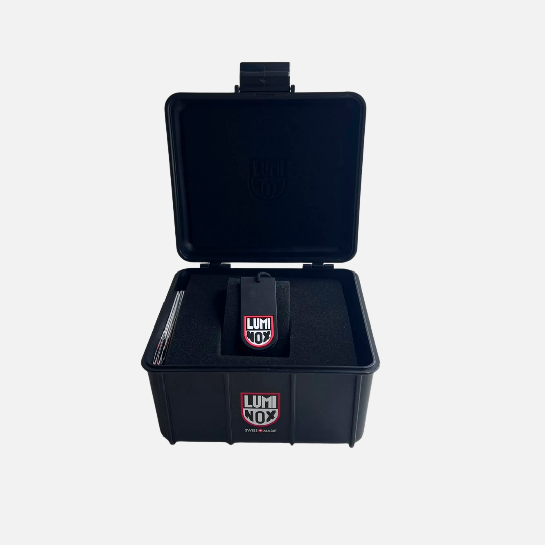 Luminox Master Carbon Automatic Blue Rubber 45mm