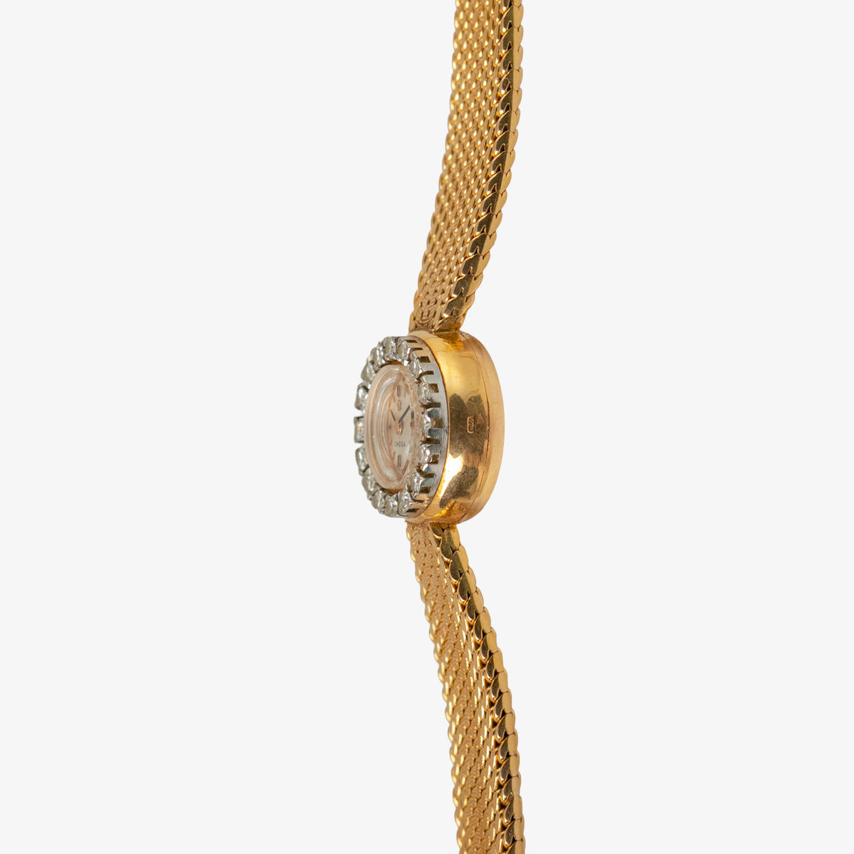 Omega Vintage Ladies Diamond Bezel Champagne Dial 18mm