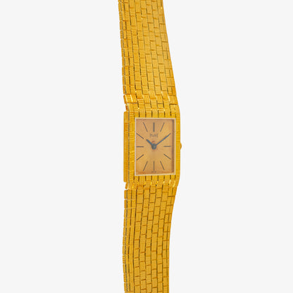 Piaget Polo 9131H5 Square Yellow Gold Vintage 23mm