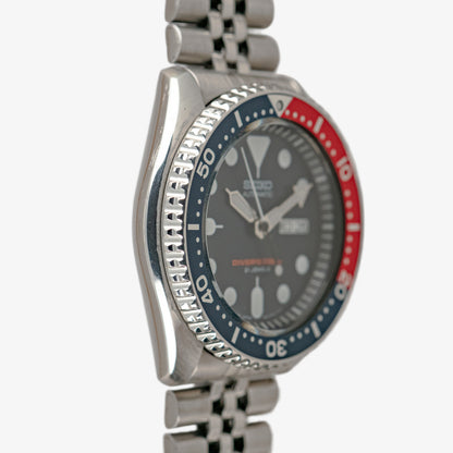 Seiko SKX009 Automatic Diver's 200M Pepsi Bezel 42mm