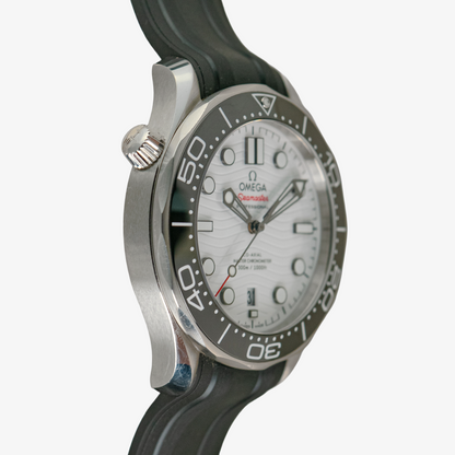 Omega Seamaster Diver 300M White Dial 42mm