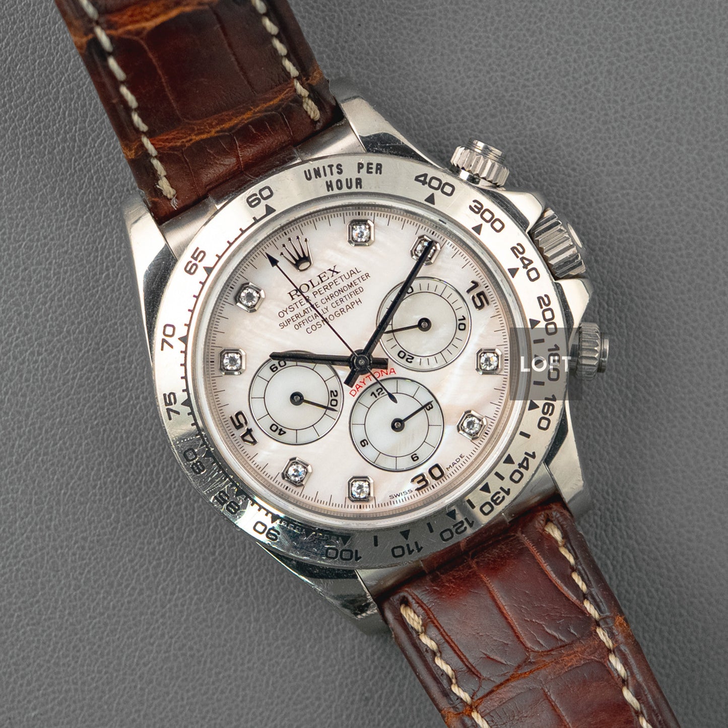 A000897-1