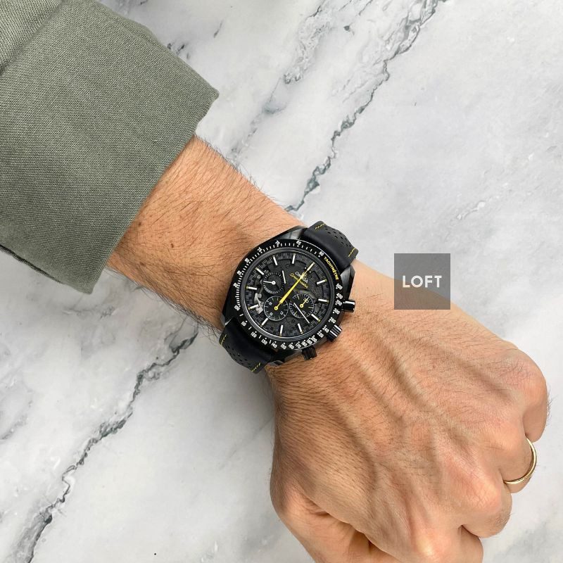 Omega Speedmaster Dark Side of the Moon Apollo 8 44,25 mm