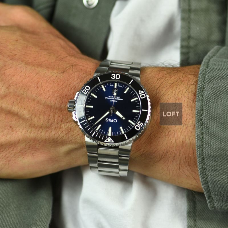 Oris Aquis Date Automatic 300 m Steel 43,5 mm