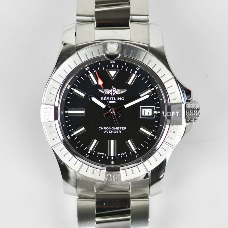 Breitling Avenger Automatic 43 Chronometer Acero 300 m