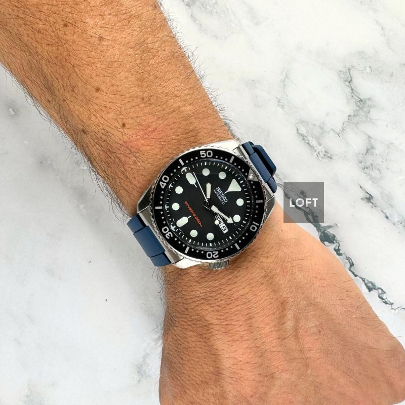 Seiko SKX007 Automatic Diver's 200m Black 42 mm