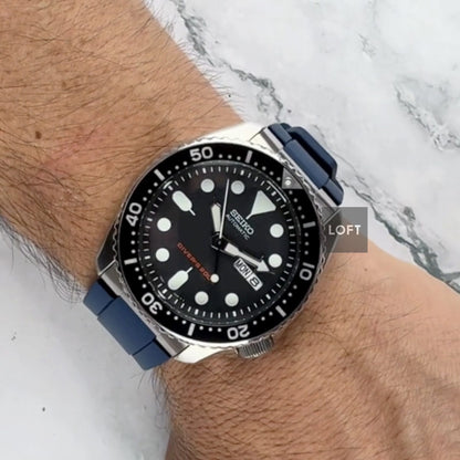 Seiko SKX007 Automatic Diver's 200m Black 42 mm