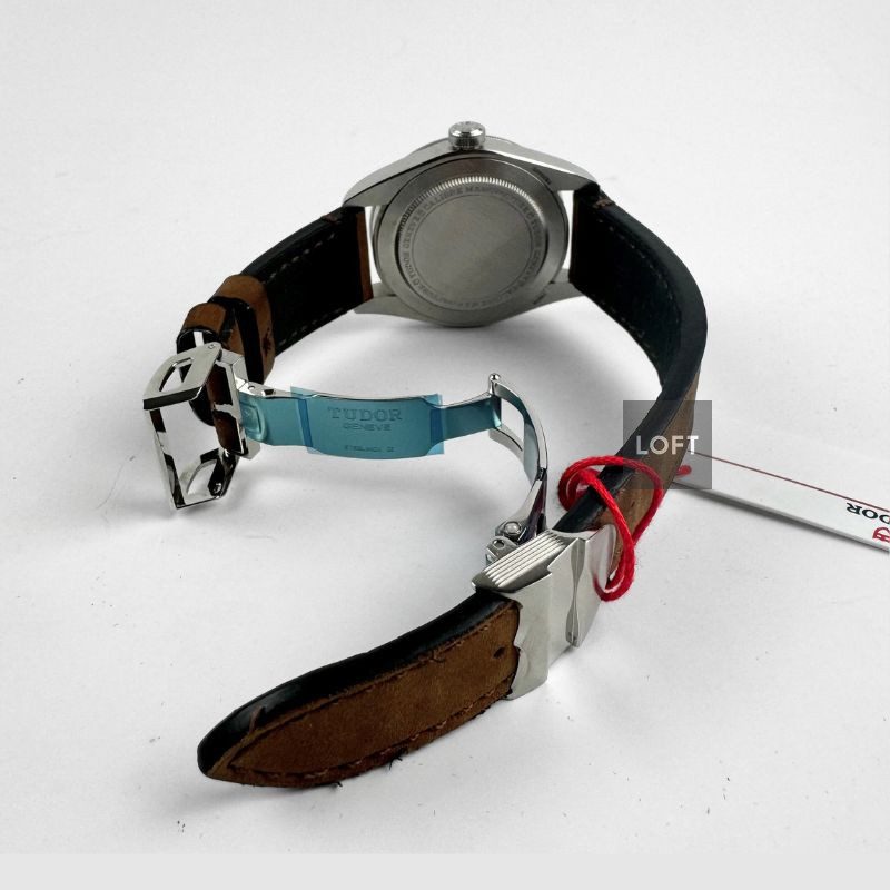 Tudor Black Bay 58 Black/Gilt Leather Strap 39 mm