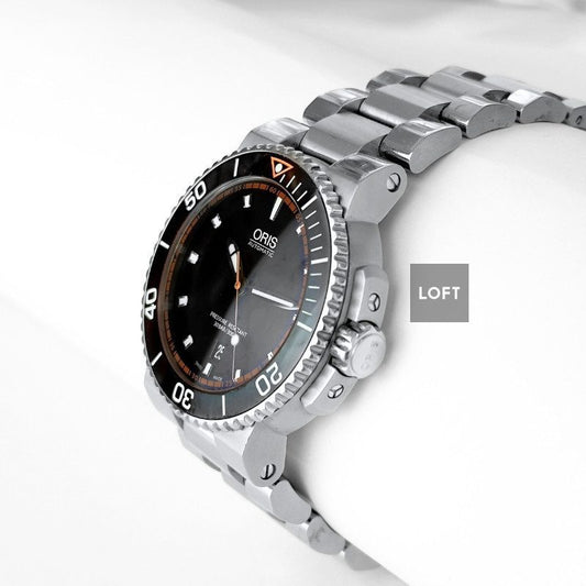 Oris Aquis Date Automatic Black/Orange Dial 43 mm