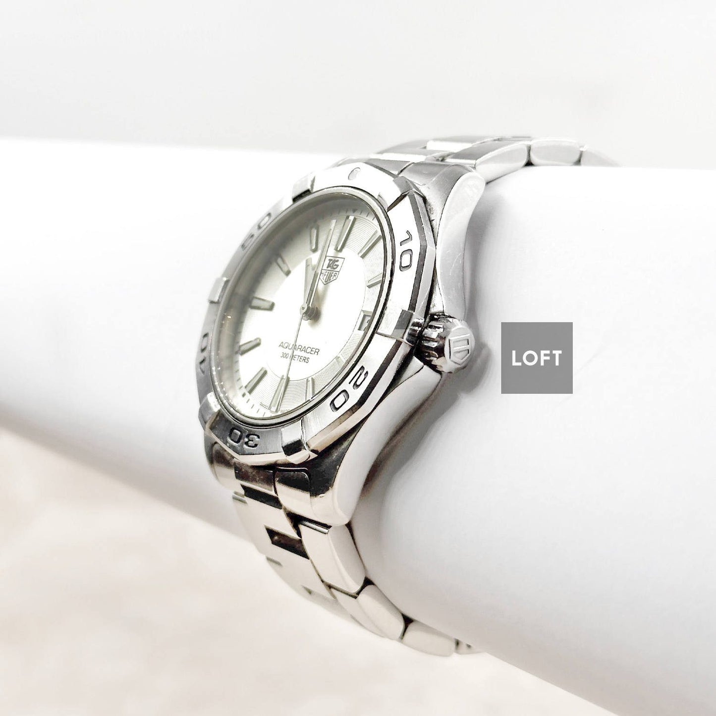 TAG Heuer Aquaracer 300M Quartz Silver Dial 39 mm