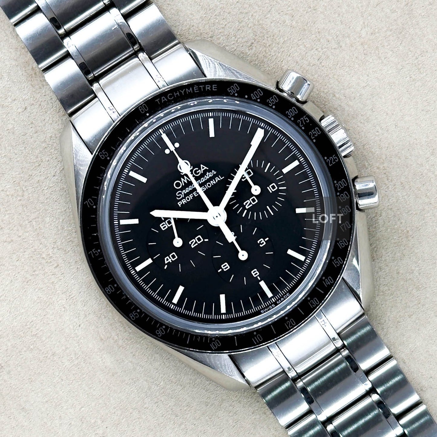 Omega Speedmaster Professional Moonwatch Chronograph 42 mm