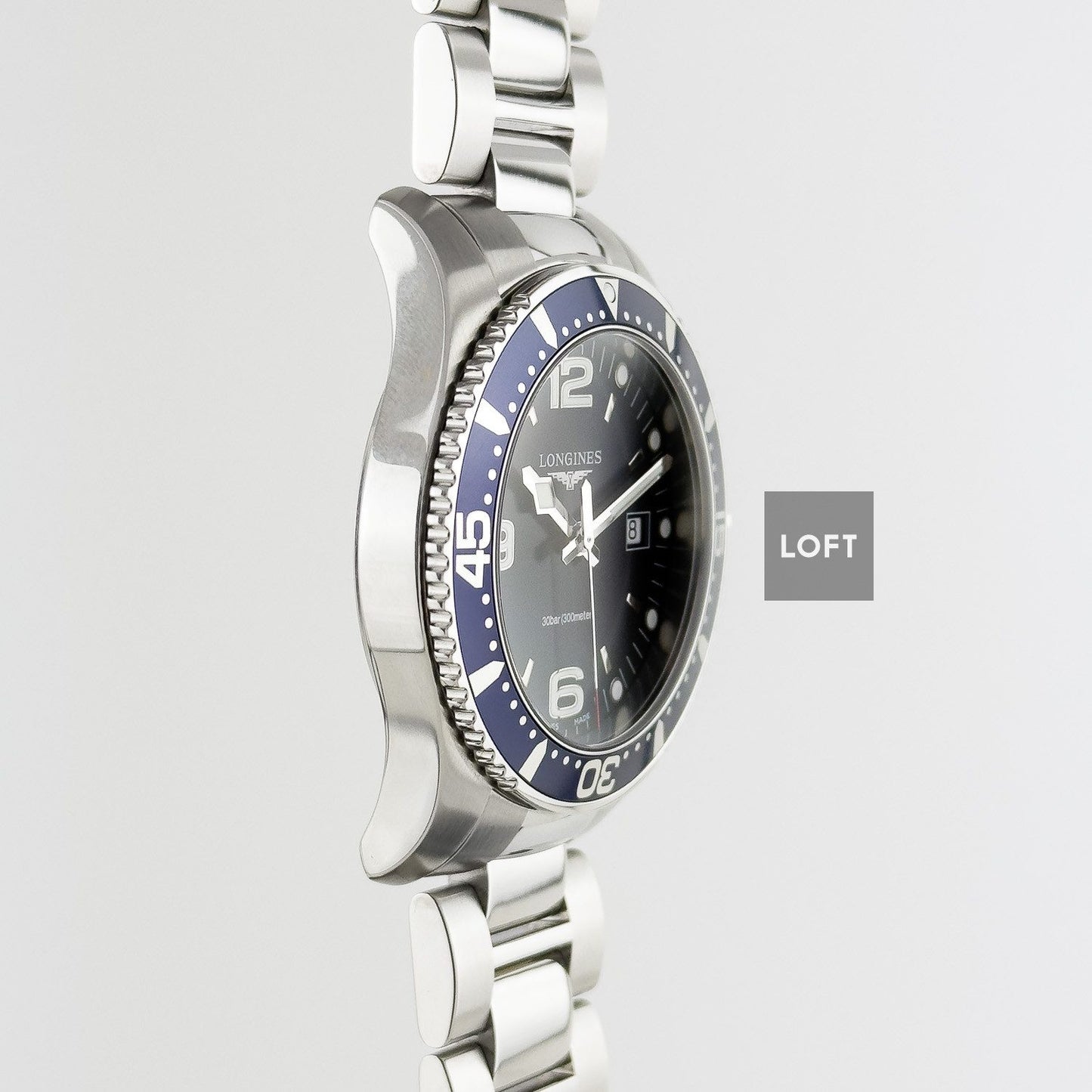 Longines HydroConquest Quartz Sunburst Blue Dial 41 mm