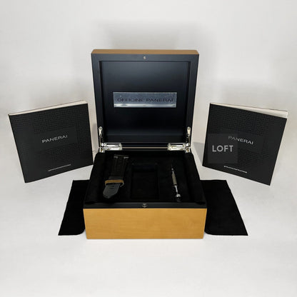 Panerai Luminor Marina PAM 422 Manual Wind 47 mm