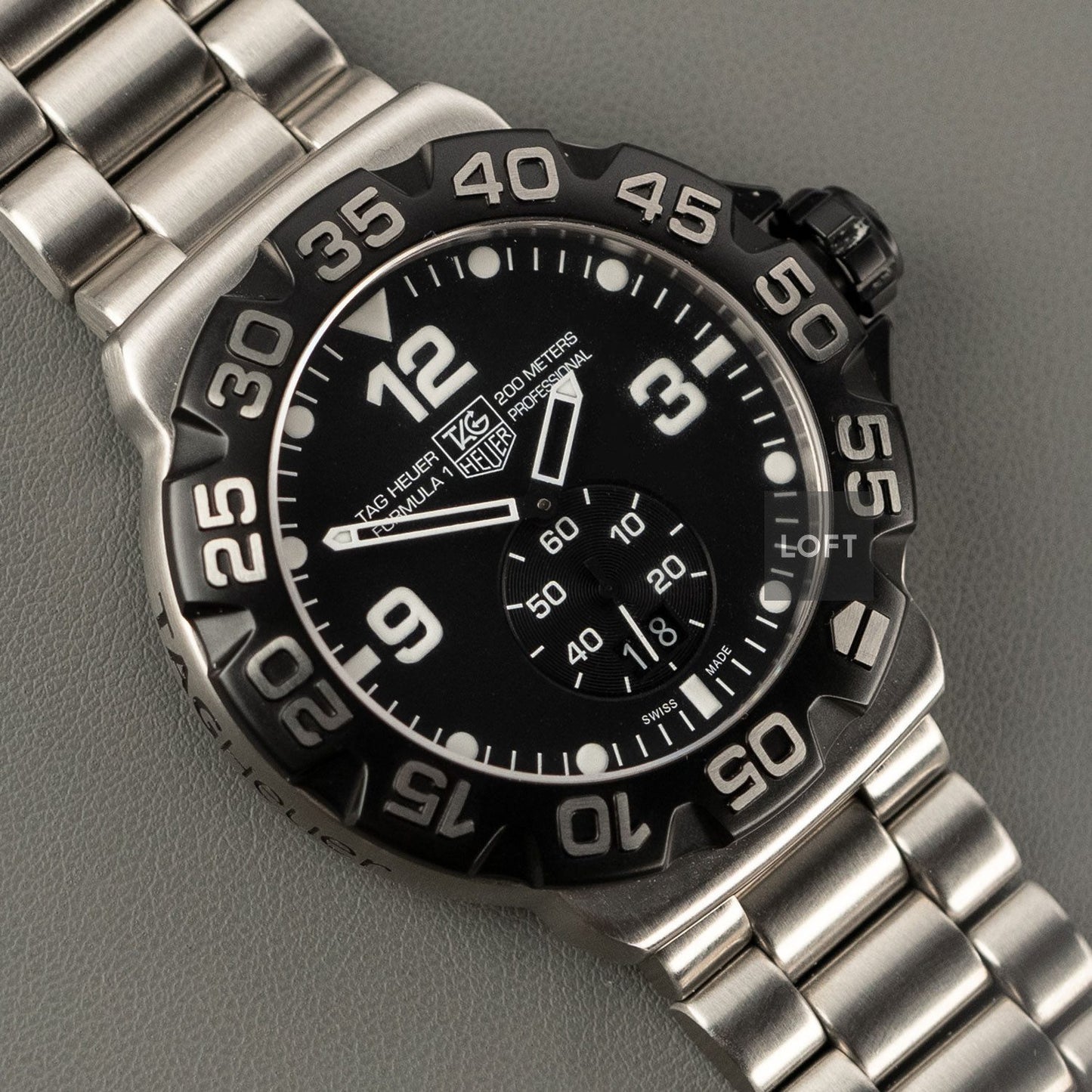 A001688-2