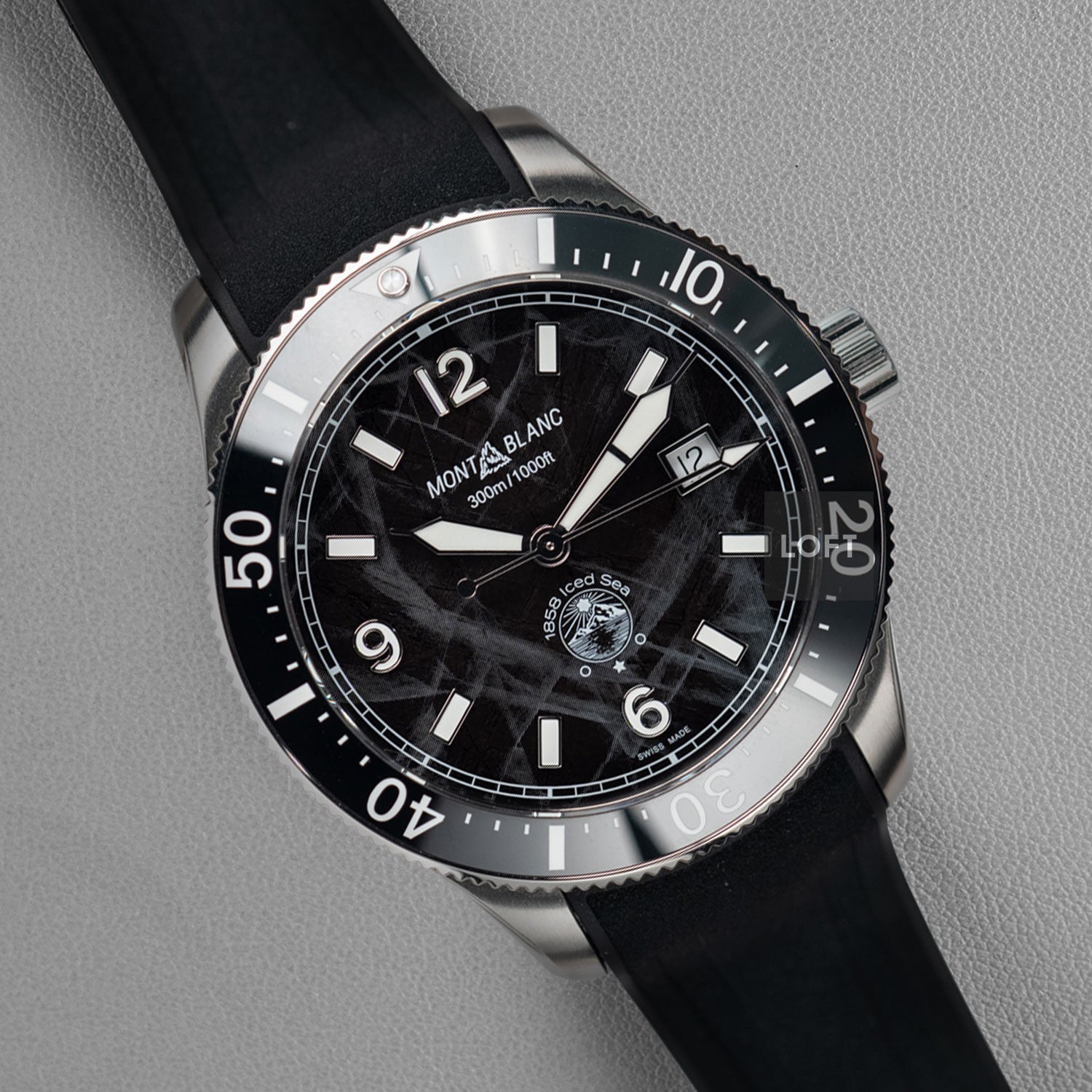 Montblanc 1858 Iced Sea Automatic Date 300 m 41 mm