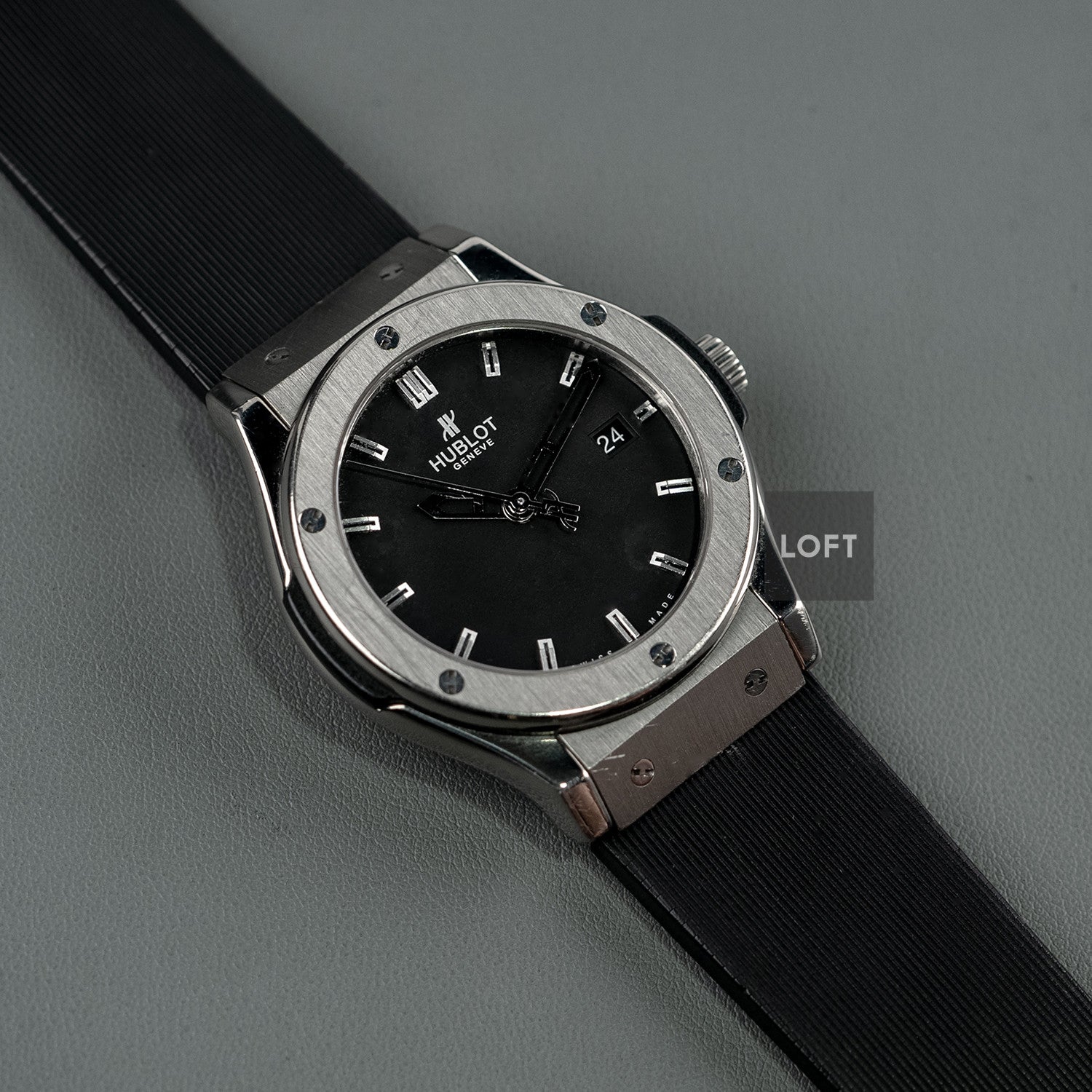 A001786-2