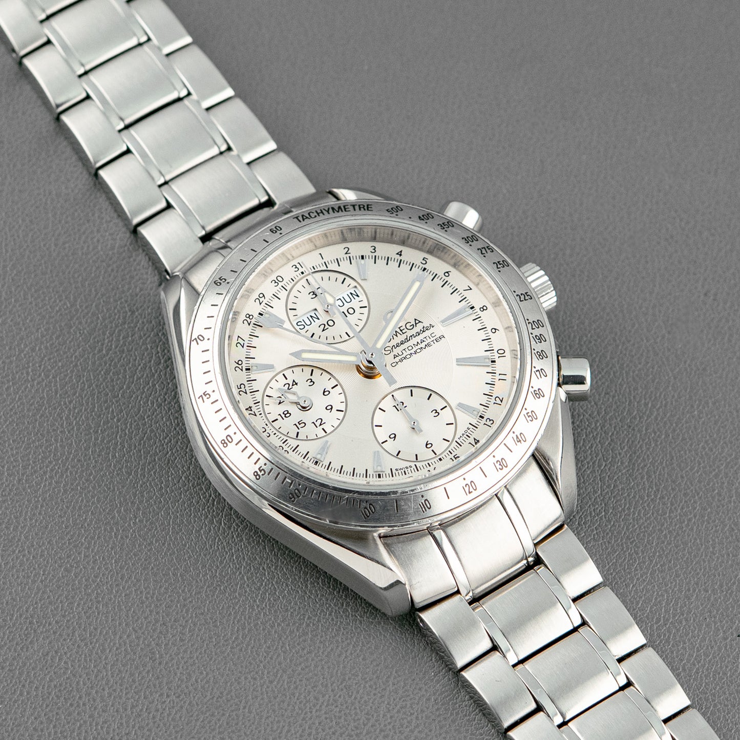 Omega Speedmaster Automatic Day Date 39mm