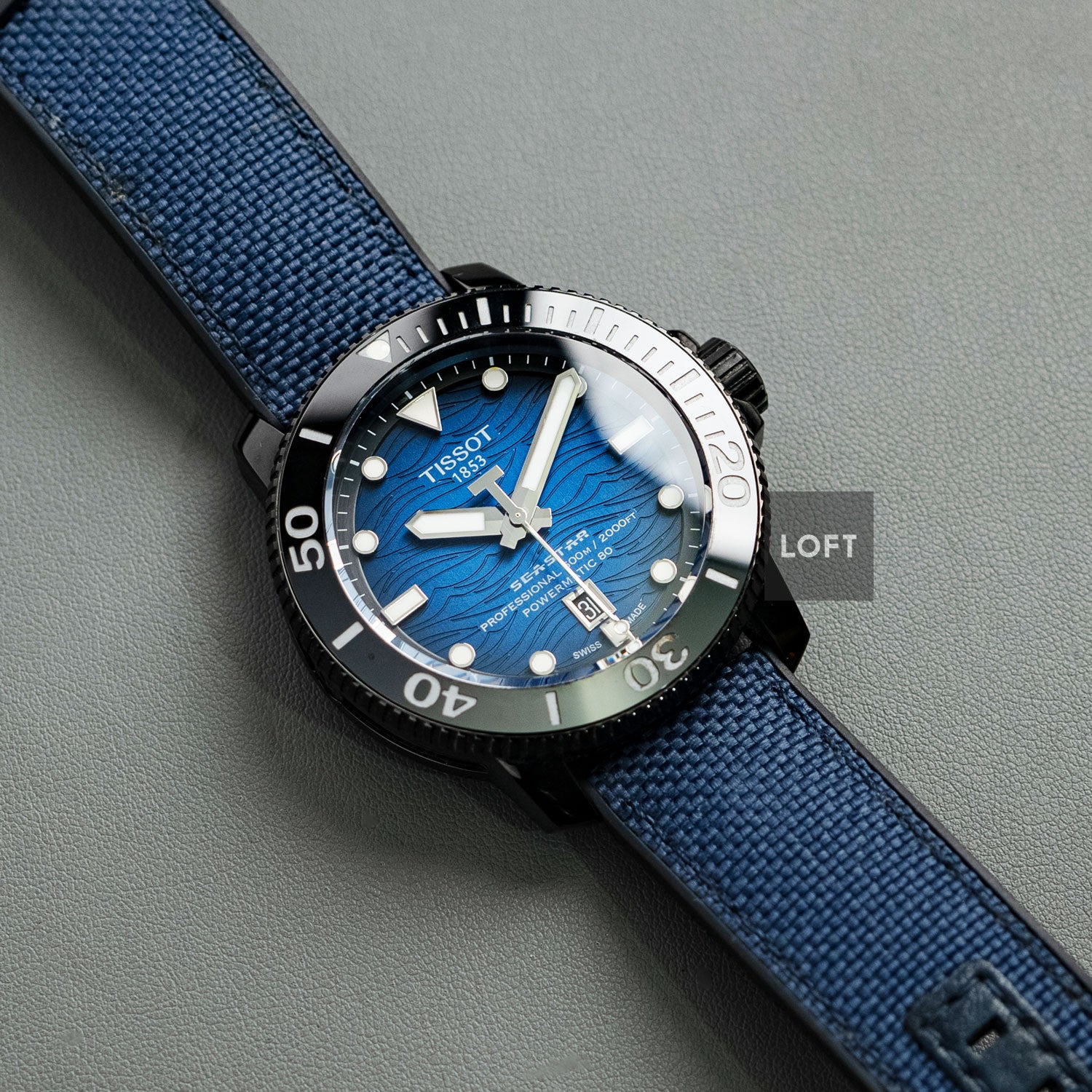 TISSOT SEASTAR 2000 2000m防水 TISSOTが放つ新しい深海の覇者、「Tissot Seastar 2000