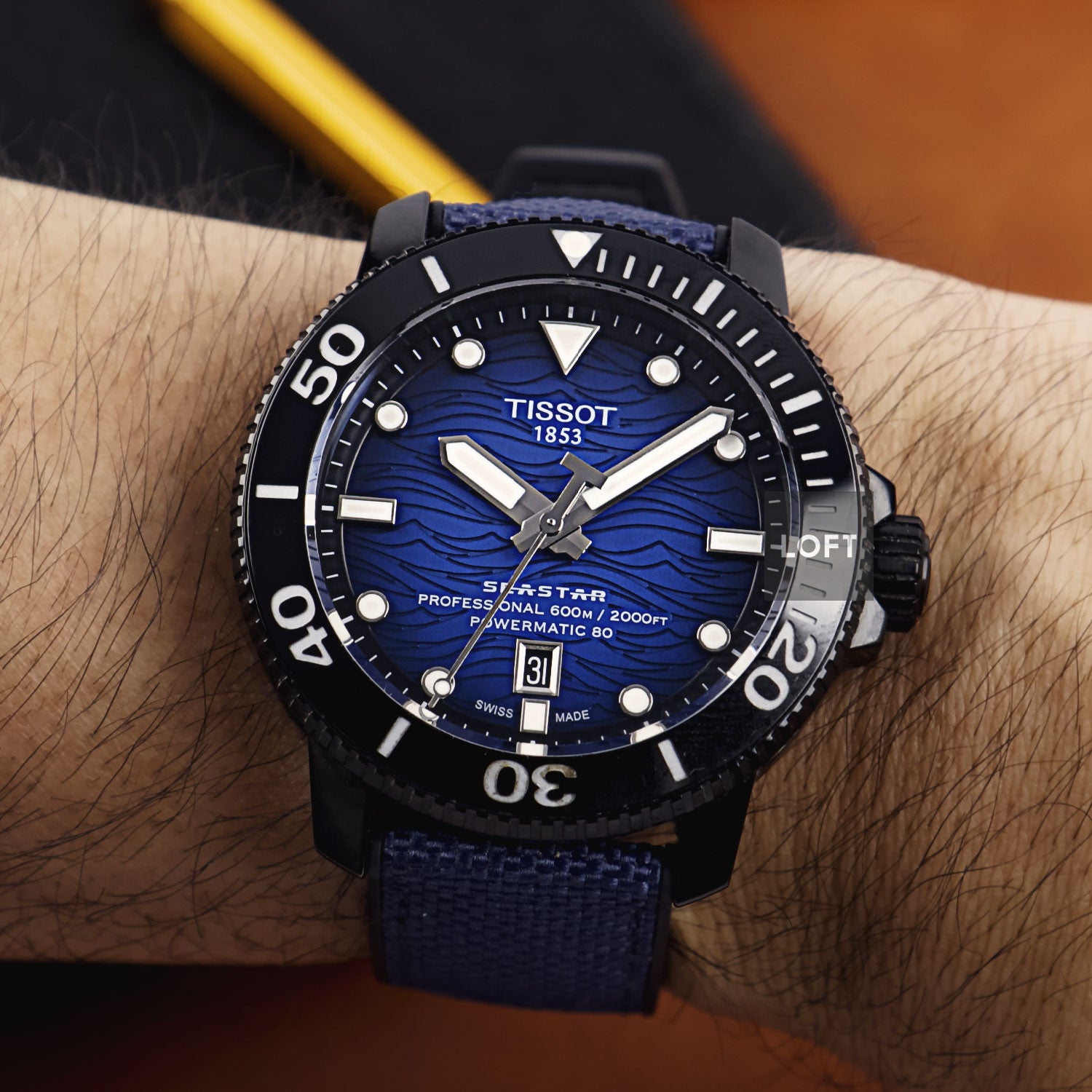 TISSOT SEASTAR 2000 2000m防水 TISSOTが放つ新しい深海の覇者、「Tissot Seastar 2000