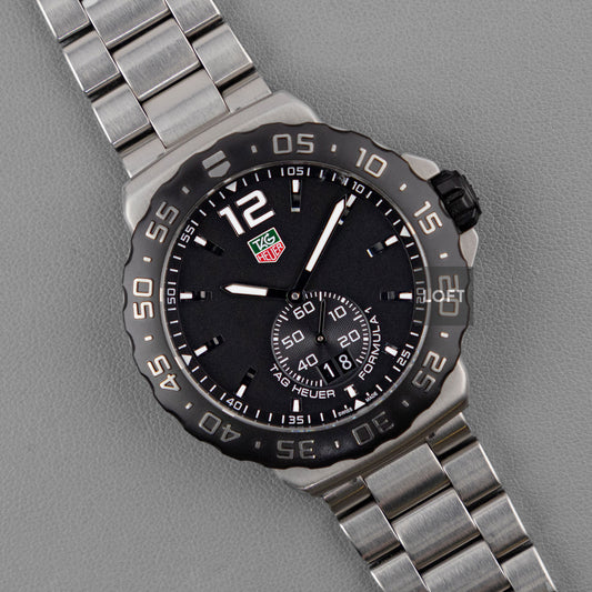 TAG Heuer Formula 1 Big Date Quartz Small Seconds 42 mm