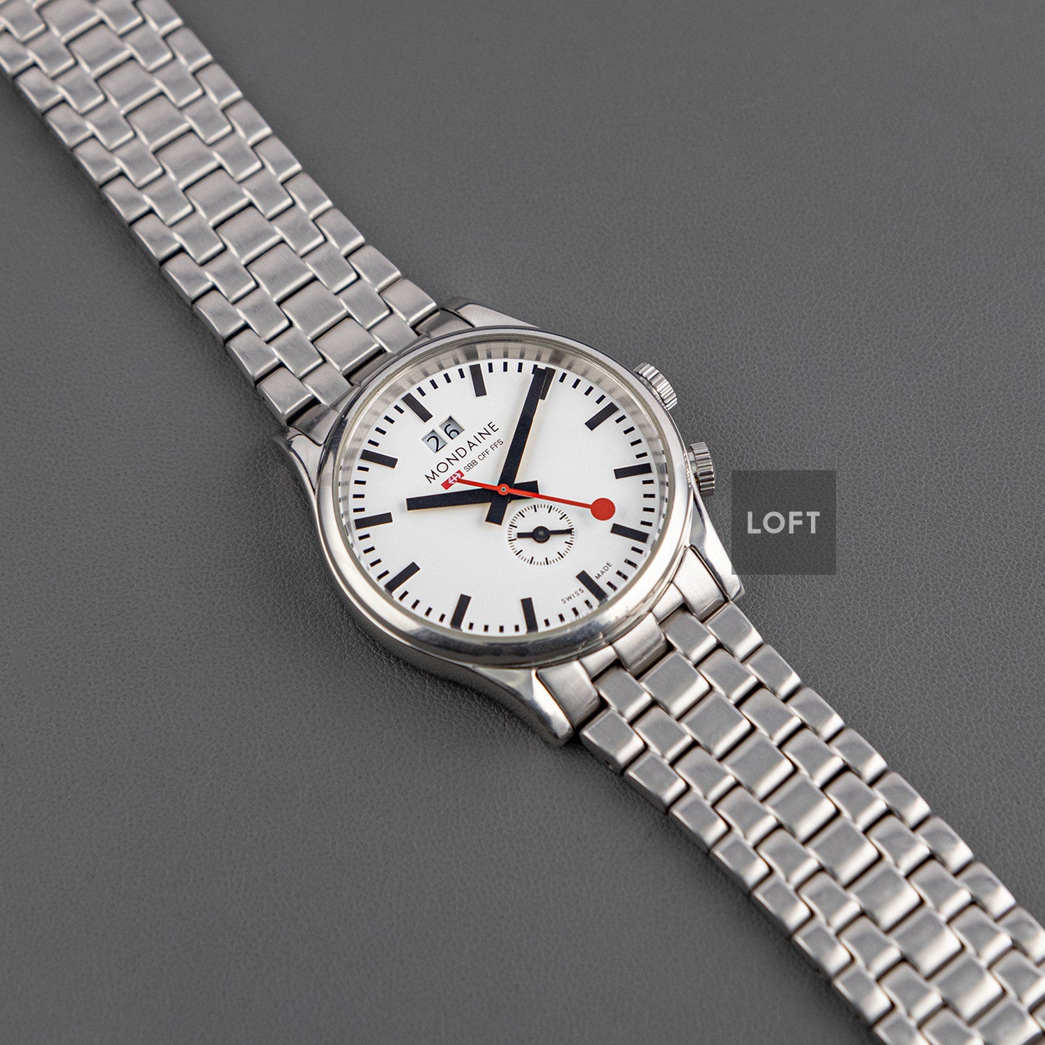 A001858-2