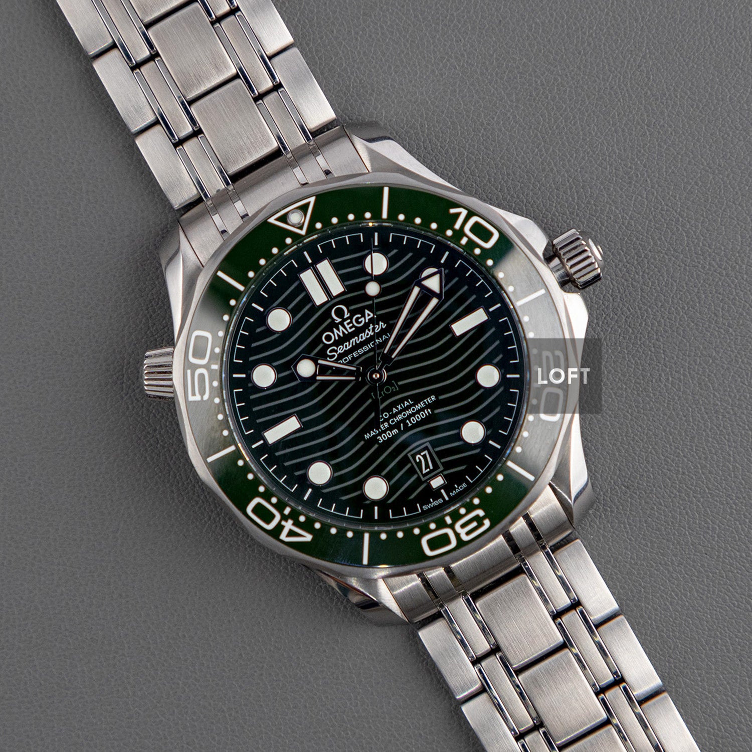 Omega Seamaster Diver 300M Green Dial 42 mm