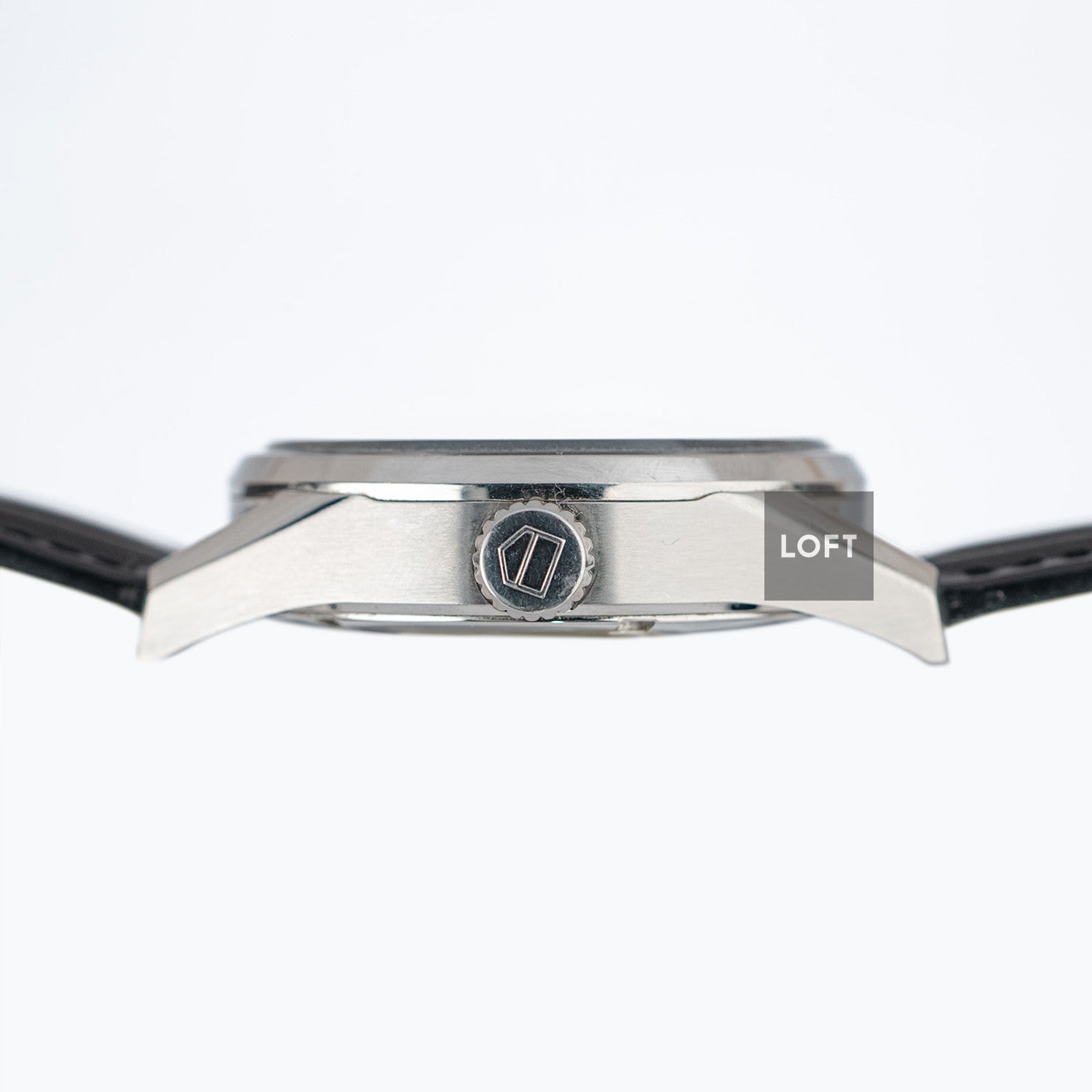 A001902-6