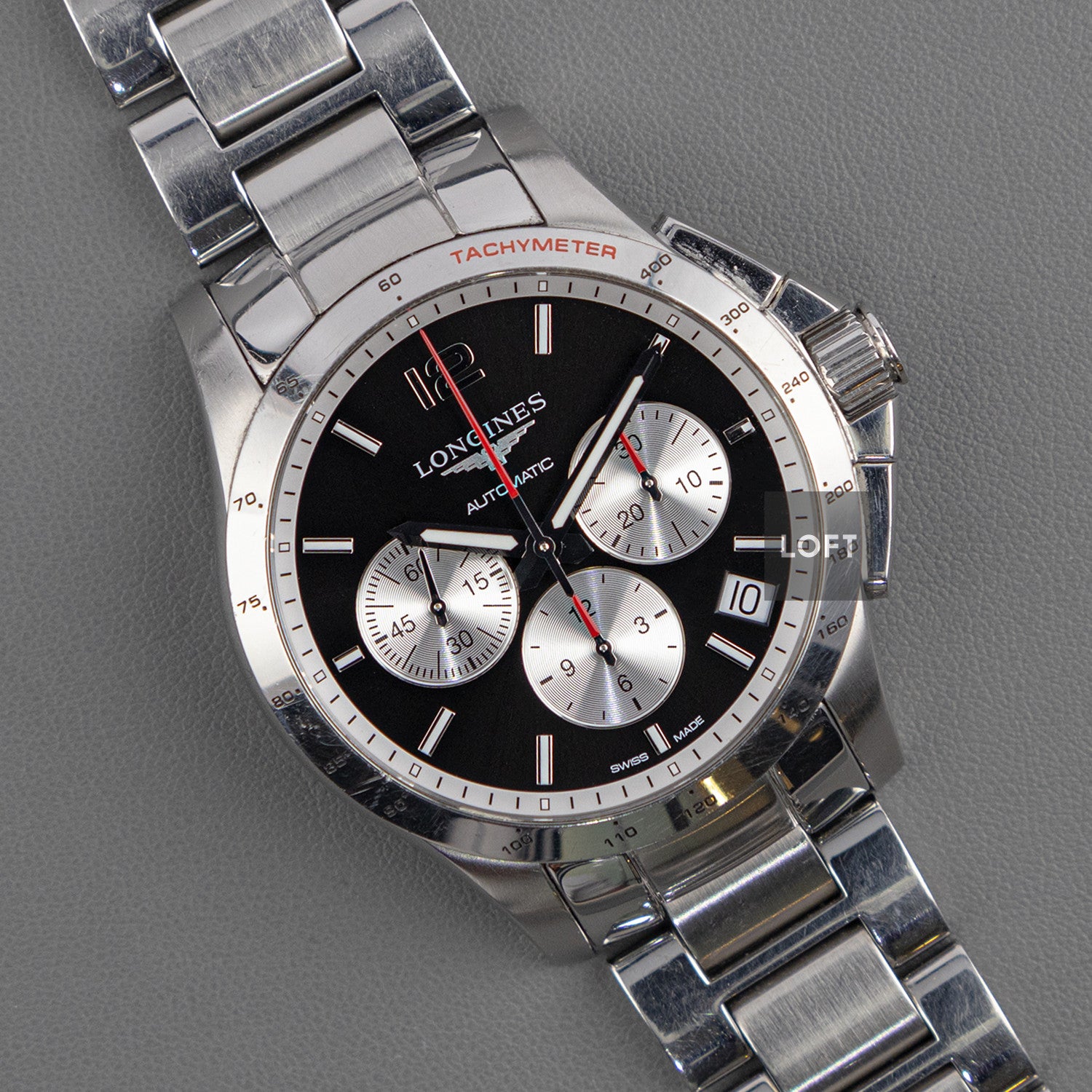LONGINES CONQUEST シルバー/ホワイト。訳あり激安。 Conquest