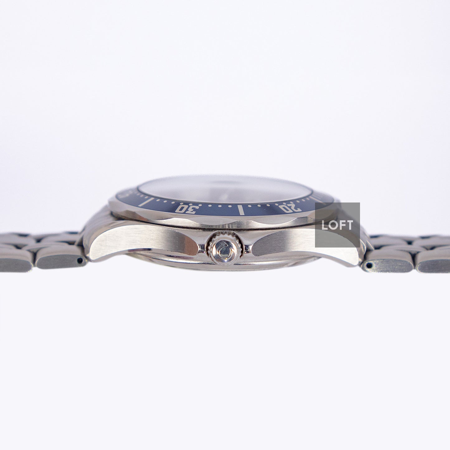 Omega Seamaster Diver 300M Casino Royale 41mm