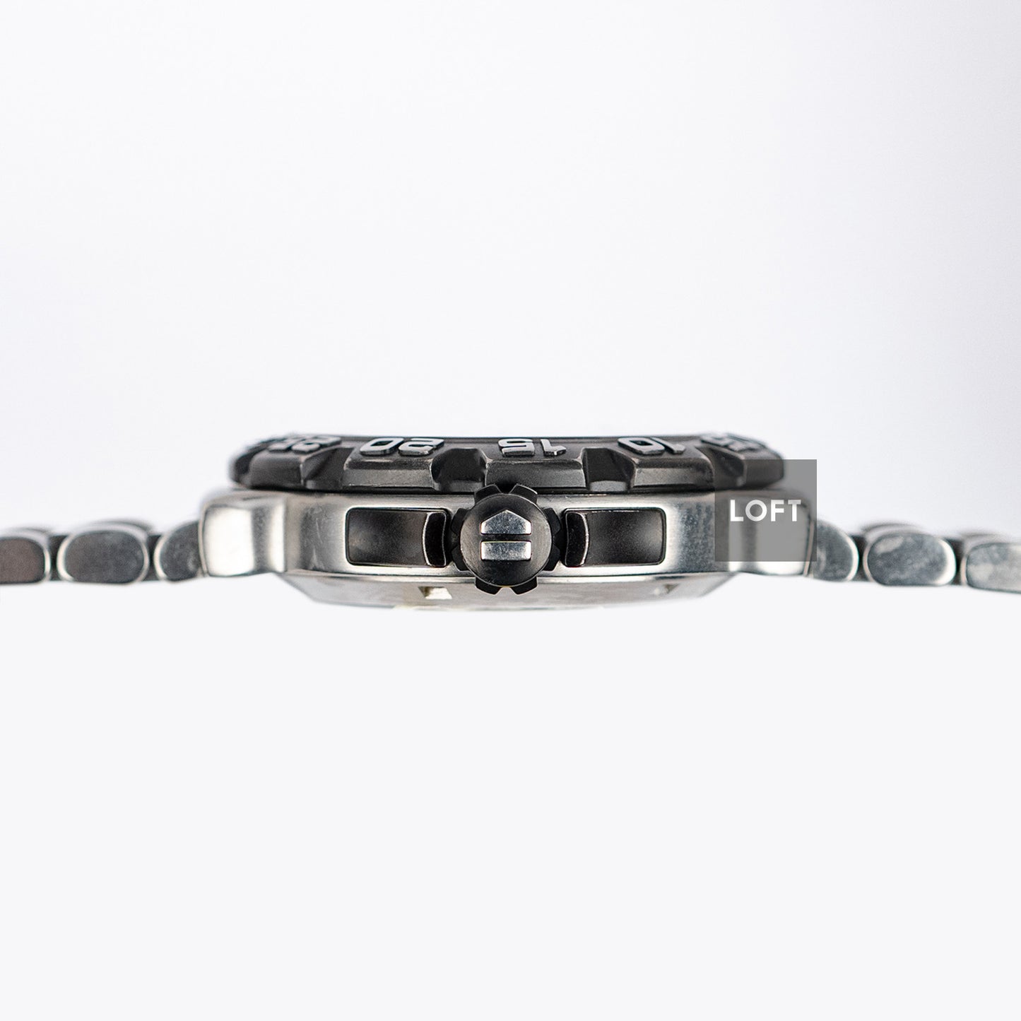 TAG Heuer Formula 1 Quartz Date Black Dial 41mm