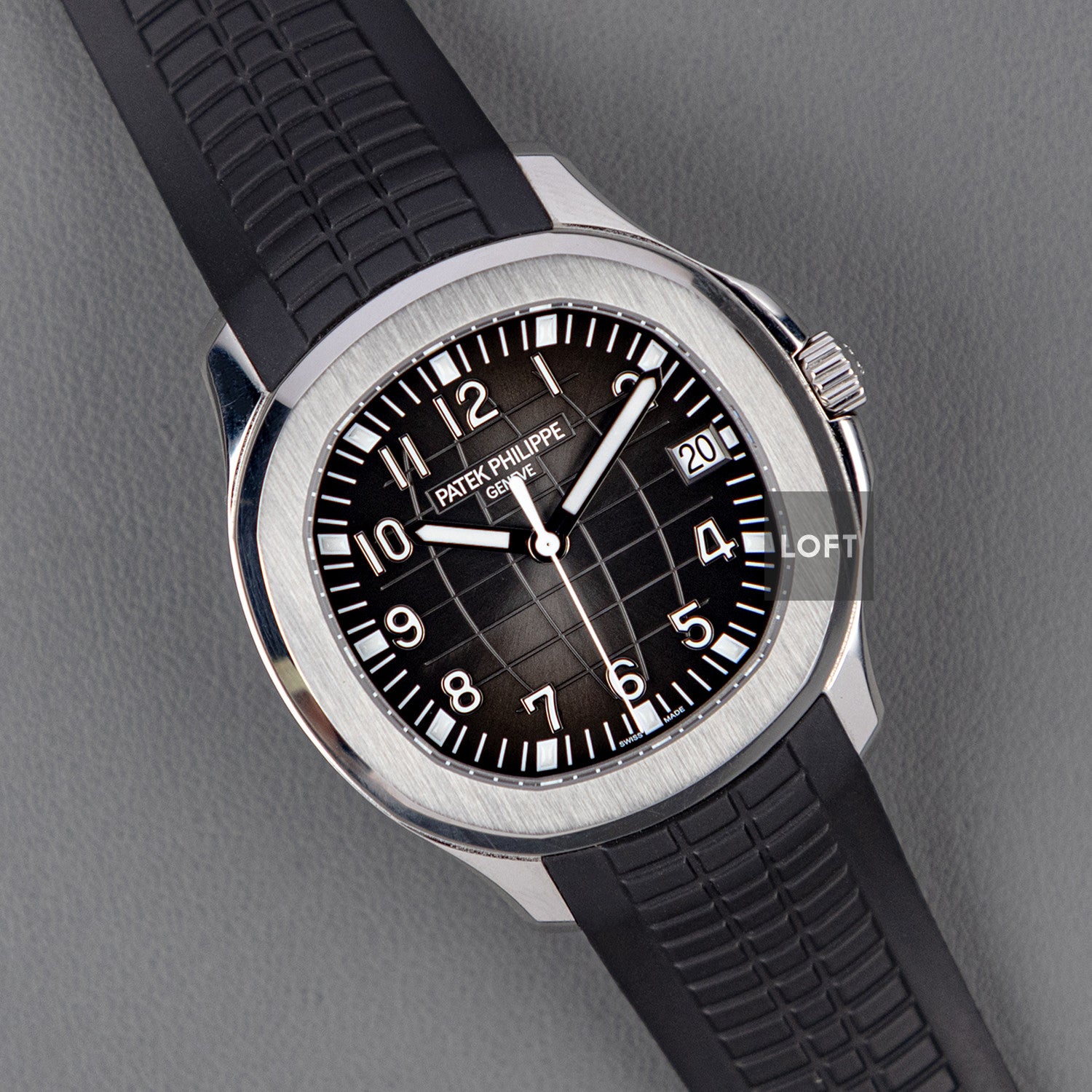 Patek Philippe Aquanaut Automatic Black Dial 40.8mm