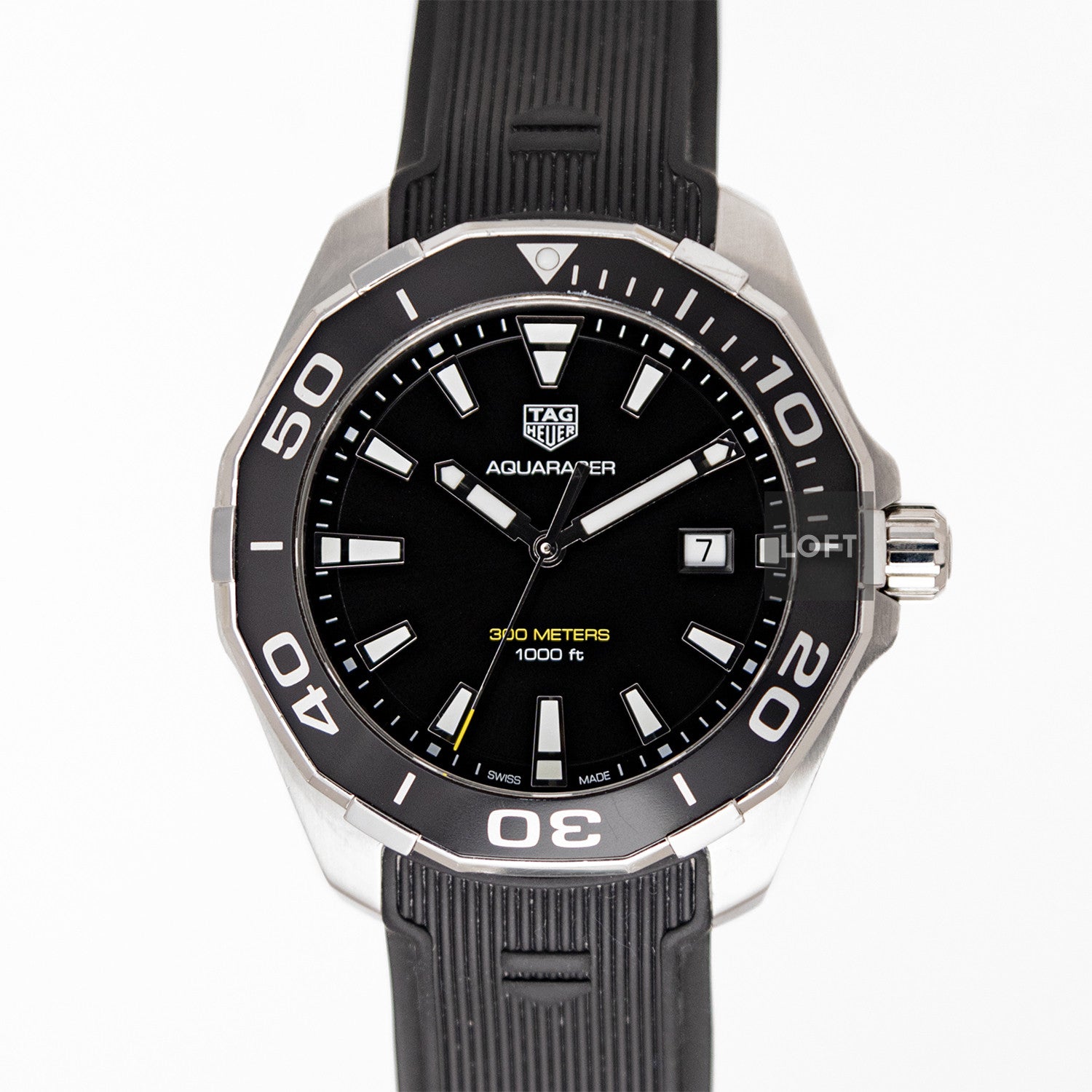 TAG Heuer Aquaracer Quartz Black Dial Rubber 43mm