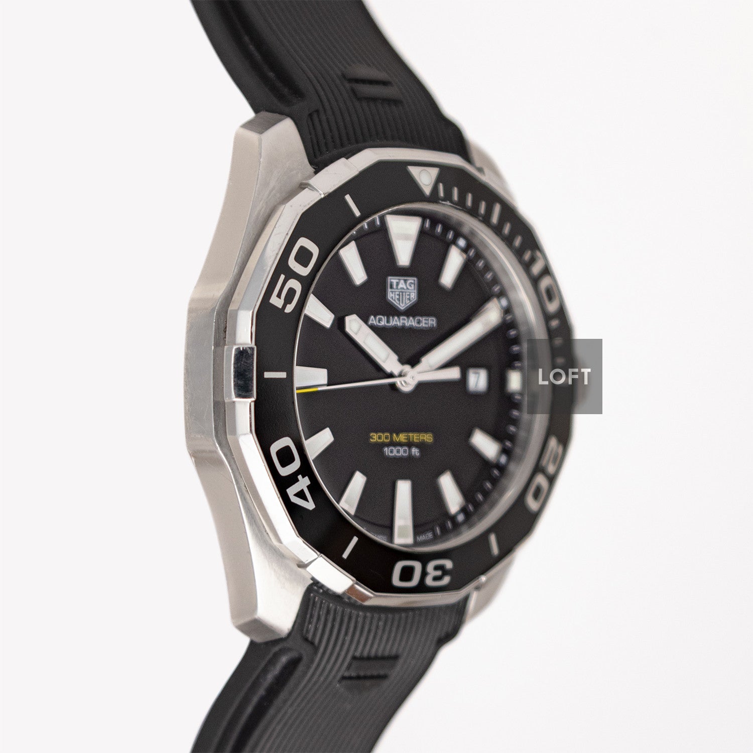 TAG Heuer Aquaracer Quartz Black Dial Rubber 43mm