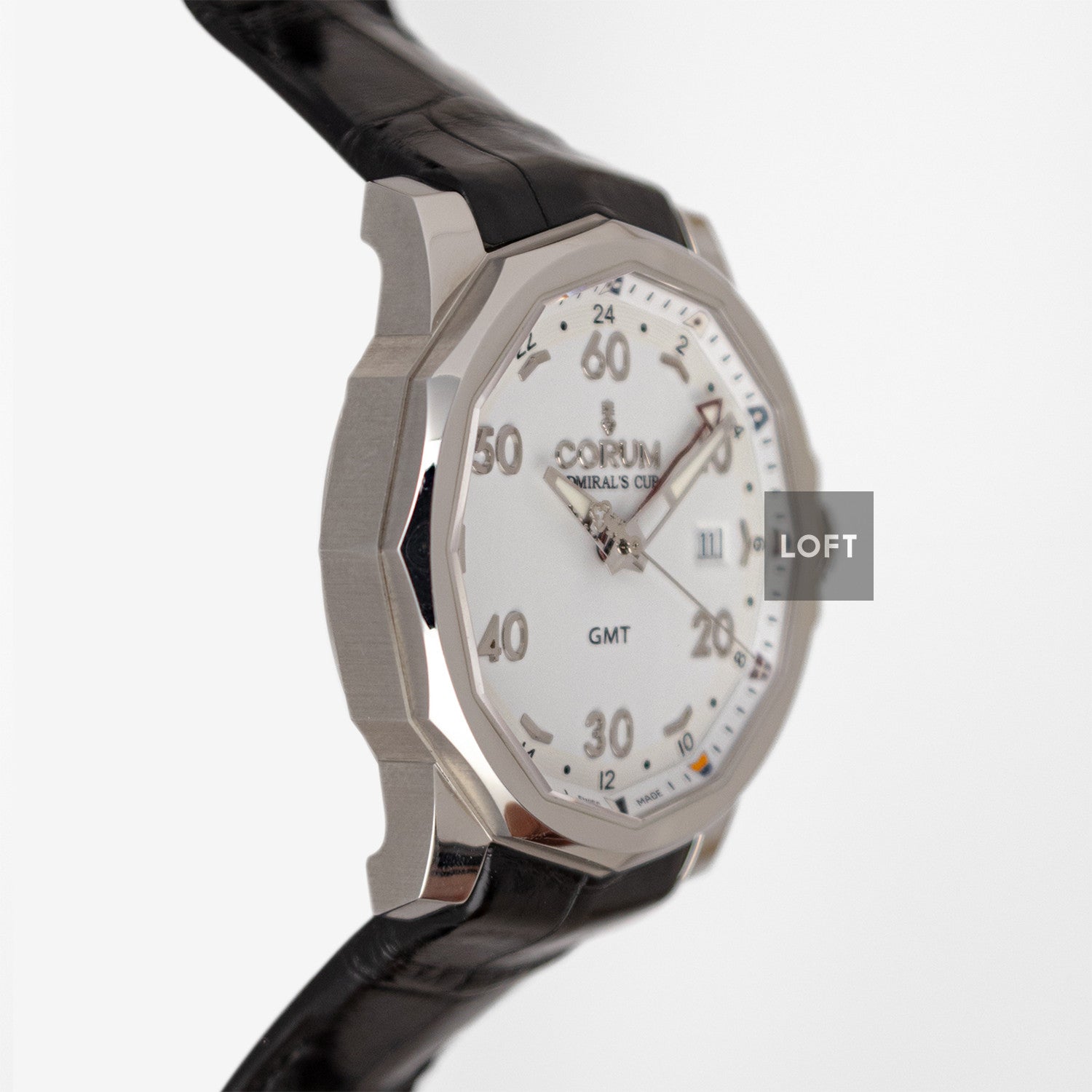 CORUM Admiral's Cup 時計 30年ほど前のお品、未使用品 CORUM Admiral's Cup 時計 30年ほど前のお品、未使用品 - メルカリ