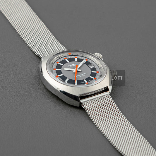 Oris Chronoris Date Grey Dial Rotating Inner Bezel 39mm