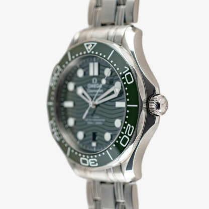 Omega Seamaster Diver 300M Automatic Green 42mm