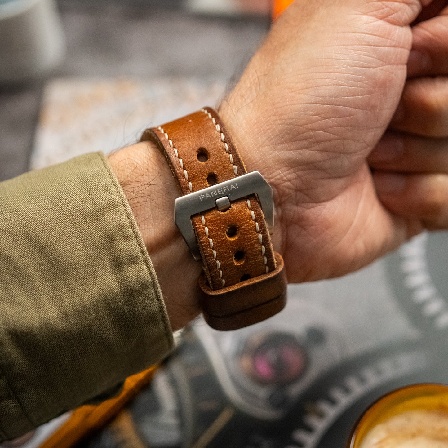 Panerai Luminor PAM 562 8 Days Manual Wind 44mm