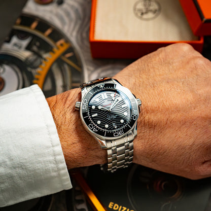 Omega Seamaster Diver 300M Automatic Black Dial 42mm
